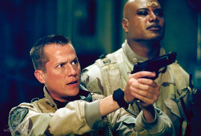 Stargate SG-1 - Sight Unseen - Photos - Corin Nemec, Christopher Judge