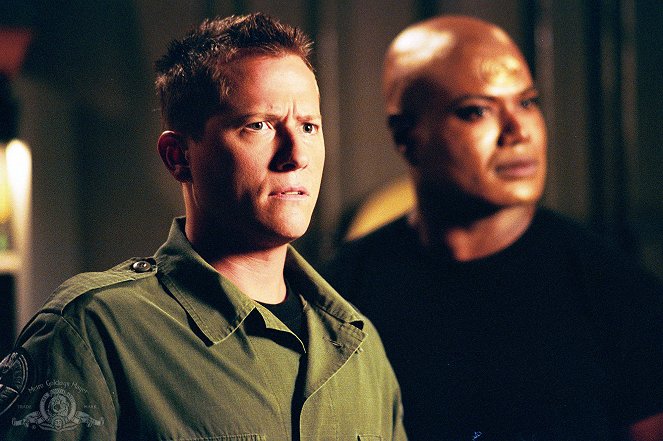 Stargate SG-1 - Smoke & Mirrors - Film - Corin Nemec