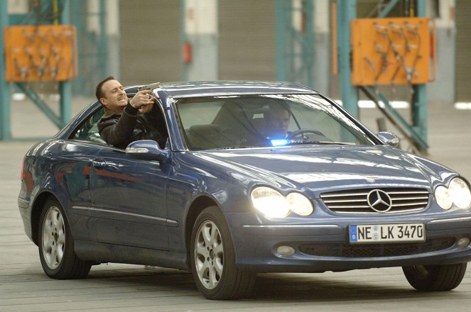 Alarm für Cobra 11 - Die Autobahnpolizei - Freundschaft - Van film - Erdogan Atalay