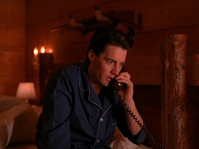 Twin Peaks - Season 1 - Zen, or the Skill to Catch a Killer - Film - Kyle MacLachlan