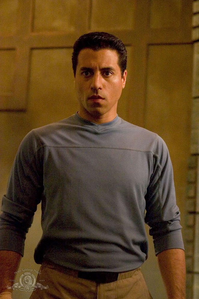 Stargate: Atlantis - Season 1 - Hide and Seek - Van film - Craig Veroni