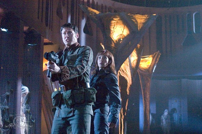 Stargate Atlantis - Im Untergrund - Filmfotos - Ari Cohen, Rachel Luttrell