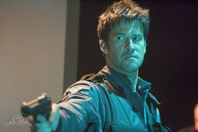 Stargate Atlantis - Season 1 - The Siege: Part 1 - Film - Joe Flanigan