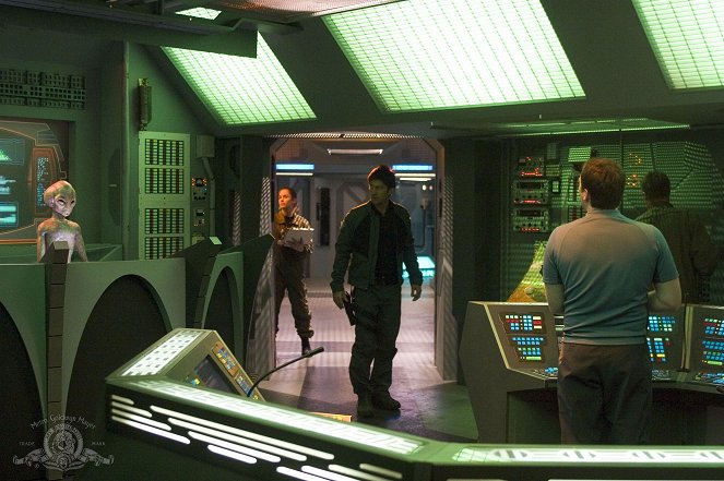 Stargate: Atlantis - Season 2 - The Intruder - Photos