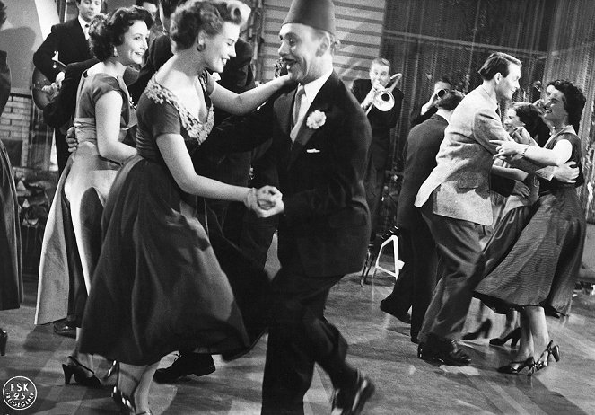 Ball im Savoy - Filmfotos - Eva Ingeborg Scholz, Rudolf Platte