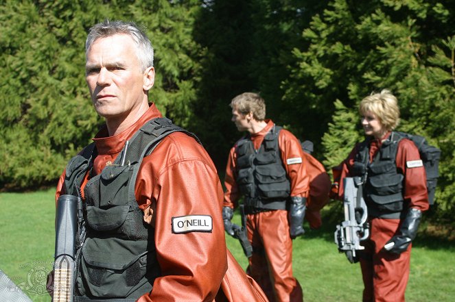 Stargate Kommando SG-1 - Die Macht des Speichers - Filmfotos - Richard Dean Anderson, Amanda Tapping