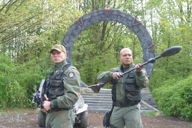Stargate SG-1 - Avenger 2.0 - Photos - Richard Dean Anderson, Christopher Judge