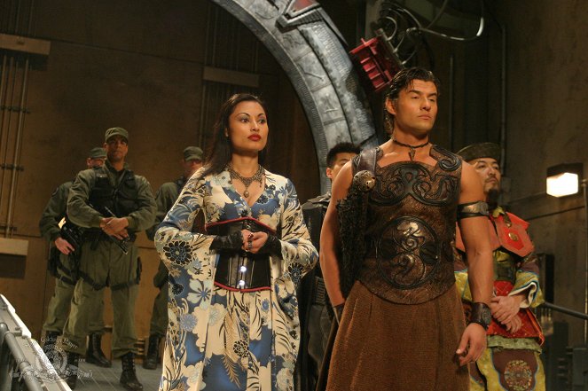 Stargate Kommando SG-1 - Season 8 - Neue Machtverhältnisse - Teil 1 - Filmfotos - Kira Clavell, Steve Bacic