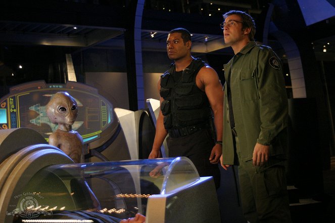 Stargate Kommando SG-1 - Neue Machtverhältnisse - Teil 2 - Filmfotos - Christopher Judge, Michael Shanks