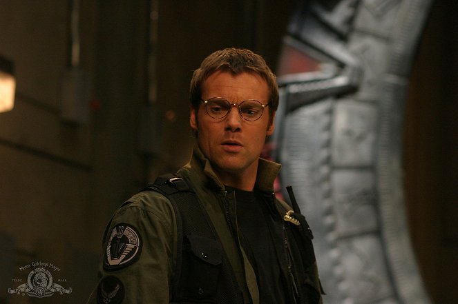 Stargate SG-1 - Lockdown - Van film - Michael Shanks