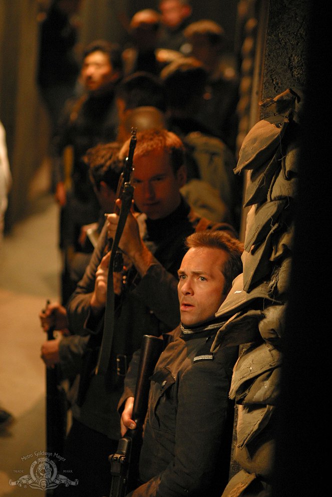 Stargate Kommando SG-1 - Soren - Filmfotos - Matthew Bennett