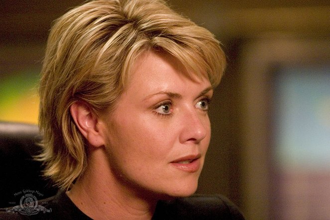 Stargate Kommando SG-1 - Season 8 - Colson - Filmfotos - Amanda Tapping