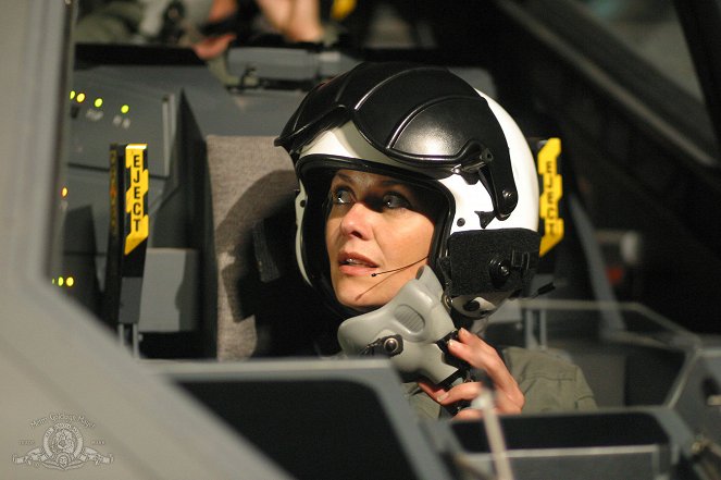 Stargate Kommando SG-1 - Season 8 - Colson - Filmfotos - Amanda Tapping