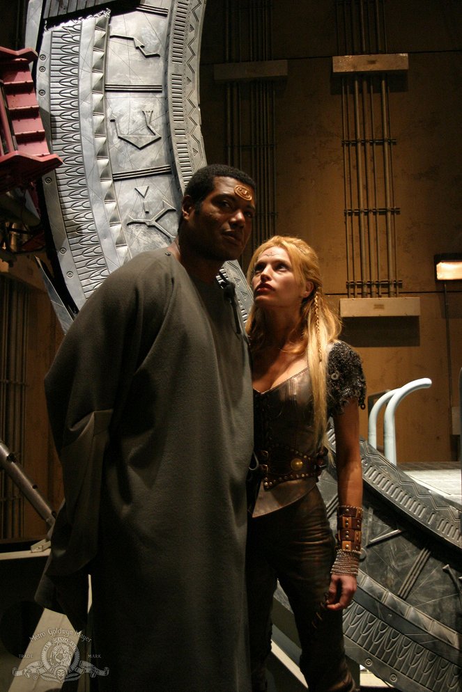 Stargate Kommando SG-1 - Season 8 - Die Vertreibung - Filmfotos - Christopher Judge, Jolene Blalock