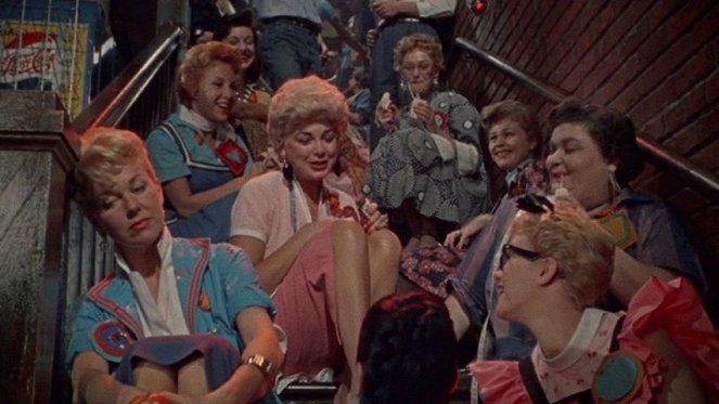 The Pajama Game - Do filme - Doris Day, Barbara Nichols, Thelma Pelish