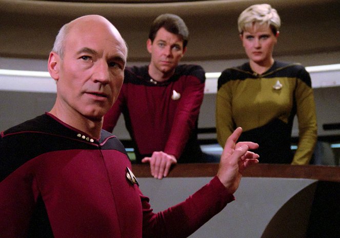 Star Trek: The Next Generation - Season 1 - Symbiosis - Photos - Patrick Stewart, Jonathan Frakes, Denise Crosby