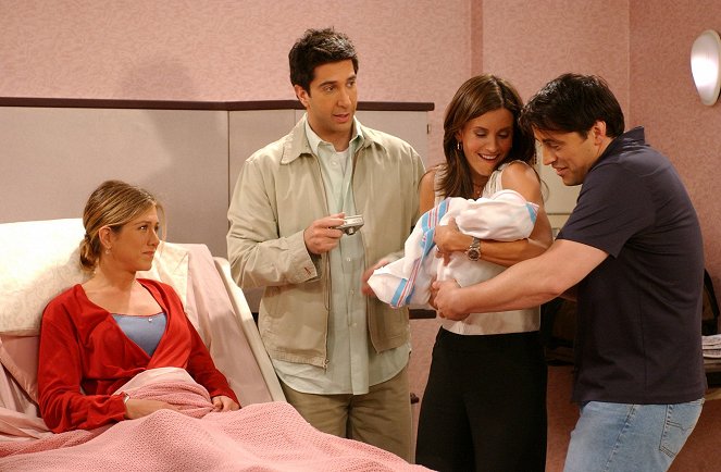 Przyjaciele - Season 8 - Ten, w którym Rachel rodzi dziecko: część 2 - Z filmu - Jennifer Aniston, David Schwimmer, Courteney Cox, Matt LeBlanc