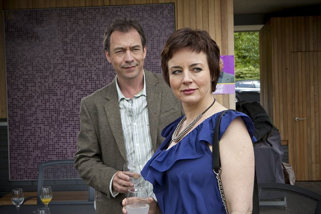 Midsomer Murders - Season 13 - Not in My Back Yard - Photos - Dominic Mafham, Amanda Drew