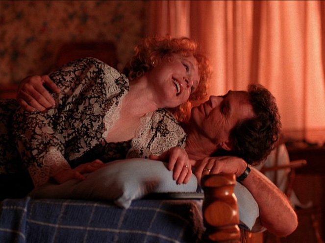 Twin Peaks - The One-Armed Man - Do filme - Piper Laurie, Richard Beymer