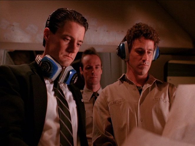 Miasteczko Twin Peaks - Jednoręki - Z filmu - Kyle MacLachlan, Harry Goaz, Michael Ontkean