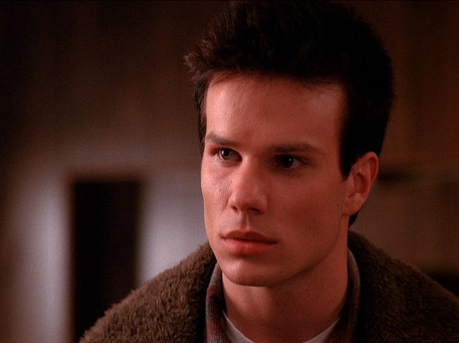 Twin Peaks - The One-Armed Man - Photos - James Marshall