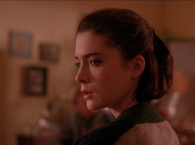 Twin Peaks - The One-Armed Man - Filmfotók - Lara Flynn Boyle