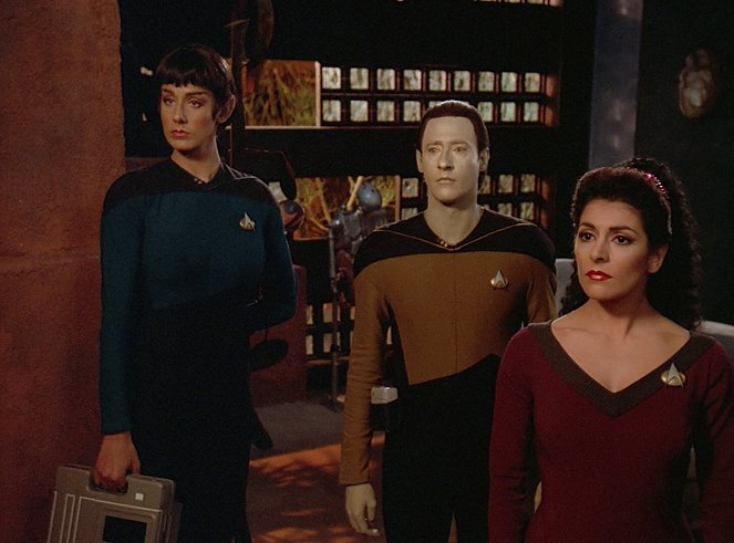 Star Trek: The Next Generation - Season 2 - The Schizoid Man - Photos - Suzie Plakson, Brent Spiner, Marina Sirtis
