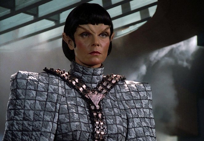 Star Trek: The Next Generation - Contagion - Photos - Carolyn Seymour