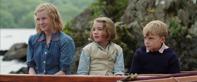 Swallows and Amazons - De filmes