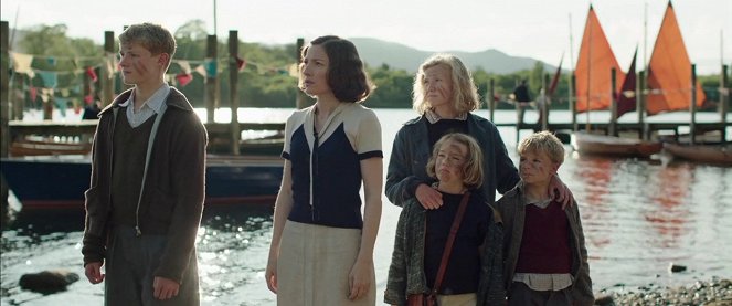 Swallows and Amazons - Filmfotos - Kelly Macdonald