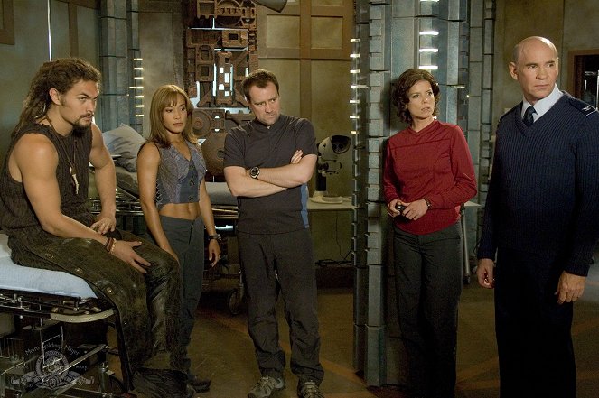 Stargate: Atlantis - Conversion - Kuvat elokuvasta - Jason Momoa, Rachel Luttrell, David Hewlett, Torri Higginson, Mitch Pileggi