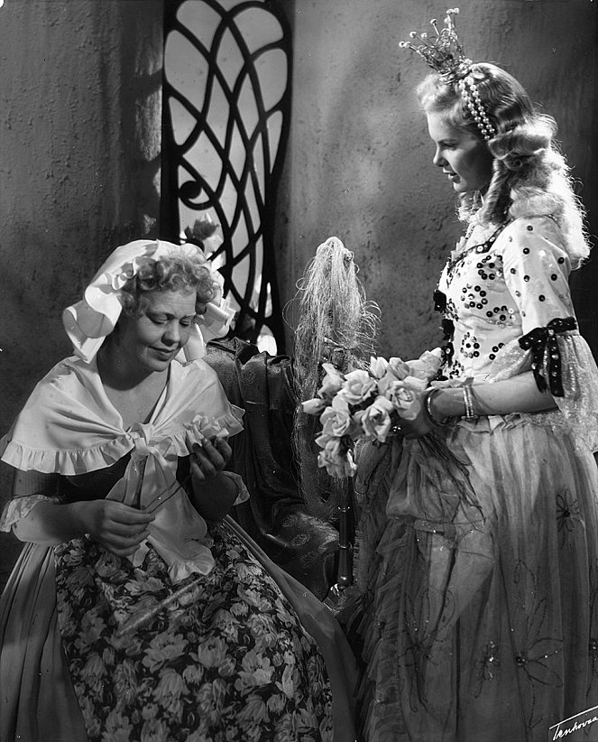 La Princesse à la Rose - Film - Elsa Turakainen, Tuula Ignatius