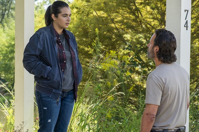 The Walking Dead - Say Yes - Photos - Alanna Masterson, Andrew Lincoln