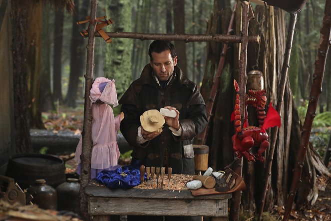 Once Upon a Time - Tougher Than the Rest - Photos - Eion Bailey