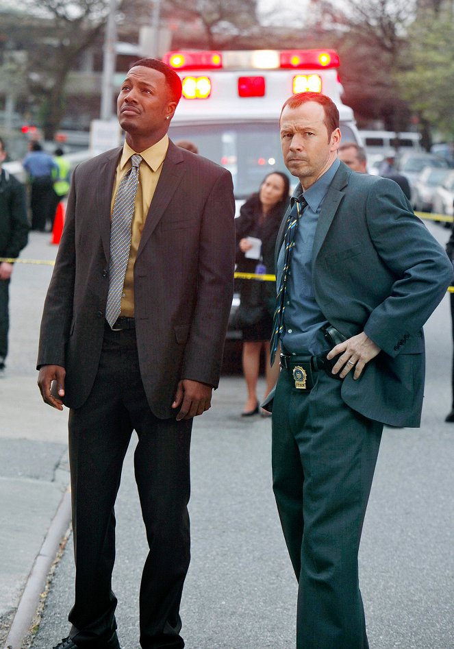 Blue Bloods - Season 1 - Pilot - Van film - Donnie Wahlberg