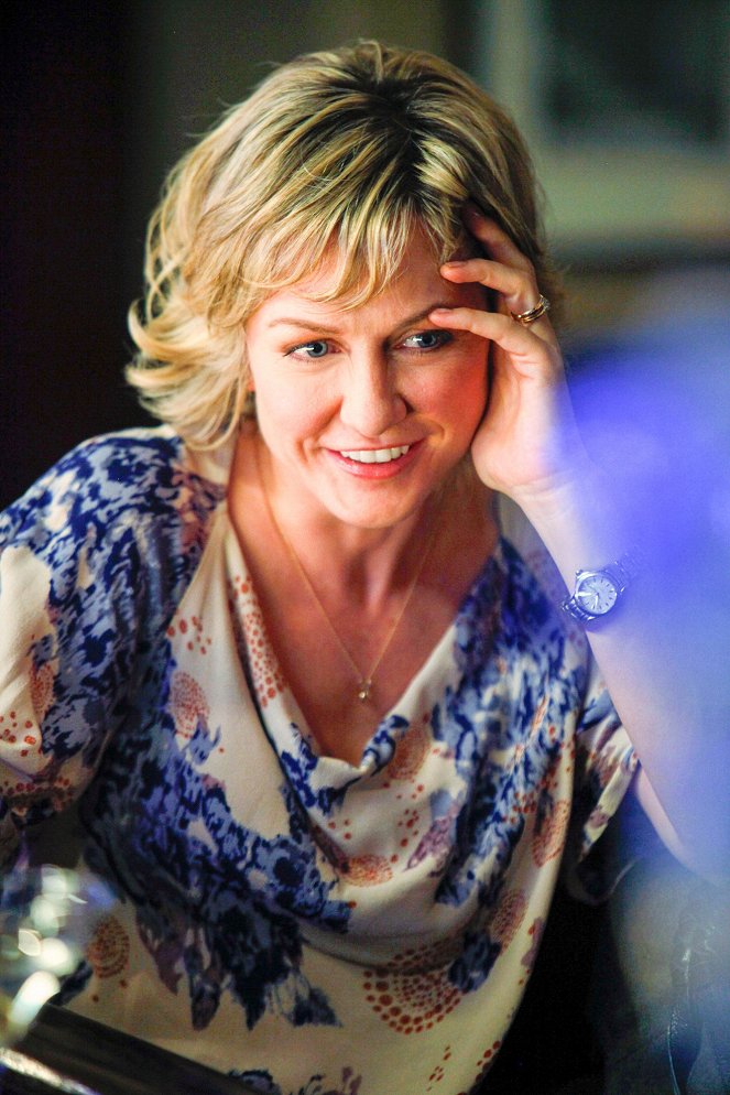 Blue Bloods - Whistle Blower - Do filme - Amy Carlson