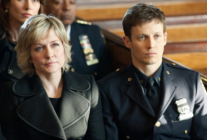 Blue Bloods (Familia de policías) - Season 2 - The Job - De la película - Bridget Moynahan, Amy Carlson, Will Estes