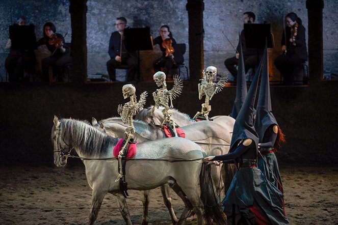 Bartabas in Salzburg - Mozarts Requiem als Pferdeballett - Filmfotók