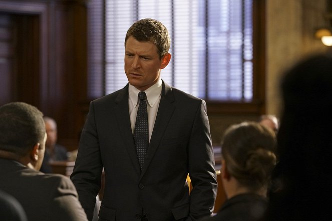 Chicago Justice - See Something - Van film - Philip Winchester