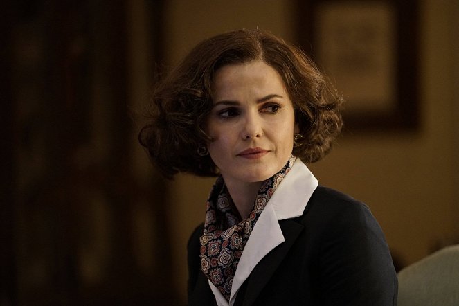 The Americans - Amber Waves - Photos - Keri Russell