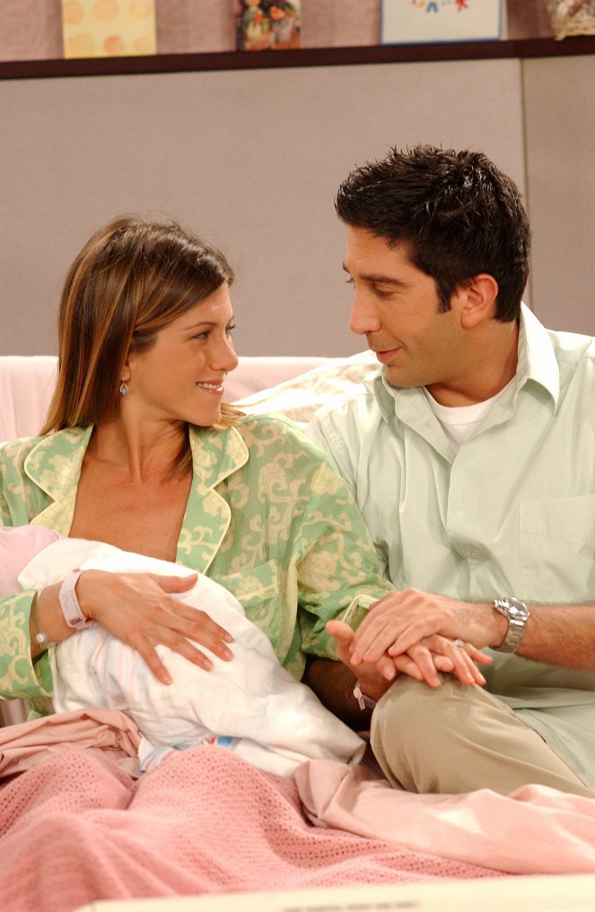 Friends - Season 9 - The One Where No One Proposes - Photos - Jennifer Aniston, David Schwimmer