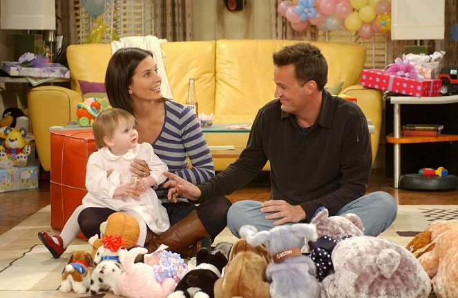 Friends - The One with the Cake - Photos - Courteney Cox, Matthew Perry