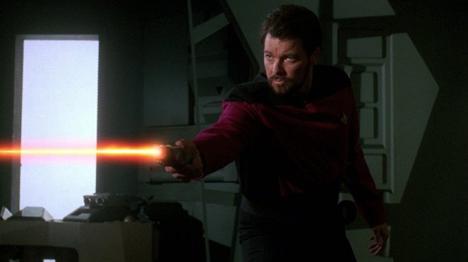 Star Trek: The Next Generation - Season 3 - The Vengeance Factor - Photos - Jonathan Frakes