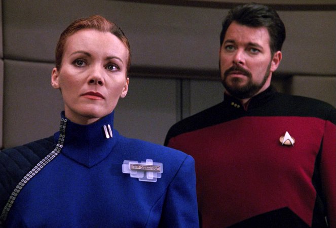 Star Trek: Az új nemzedék - The High Ground - Filmfotók - Kerrie Keane, Jonathan Frakes