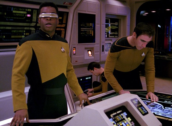 Star Trek: The Next Generation - Season 3 - Tin Man - Photos - LeVar Burton