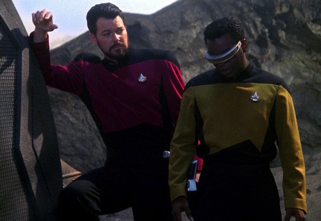Star Trek - Das nächste Jahrhundert - Wer ist John? - Filmfotos - Jonathan Frakes, LeVar Burton