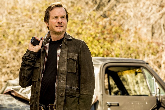 Training Day - Faultlines - Photos - Bill Paxton
