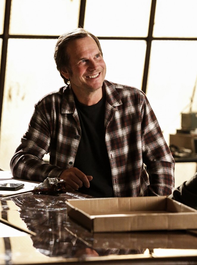 Training Day - Faultlines - Photos - Bill Paxton