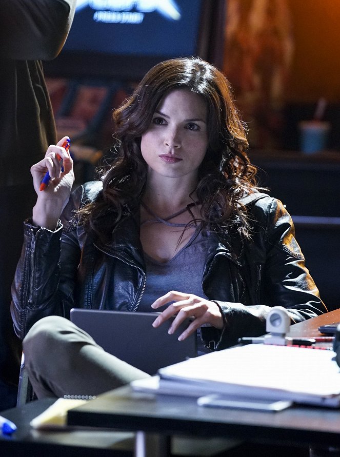 Training Day - Faultlines - Photos - Katrina Law