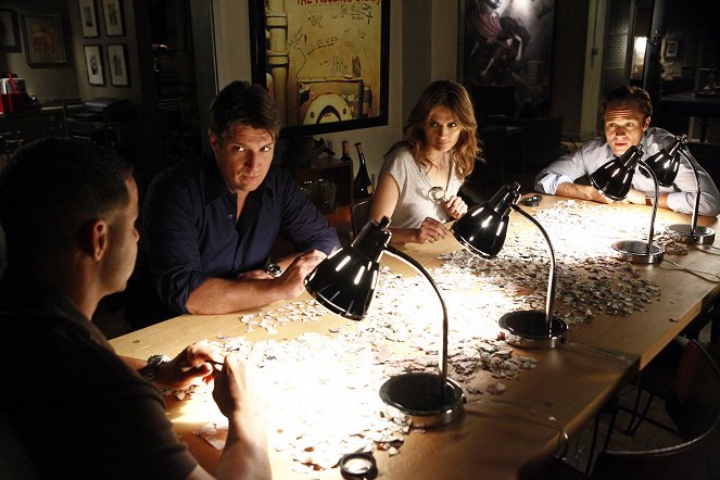 Castle - After the Storm - Photos - Nathan Fillion, Stana Katic, Seamus Dever